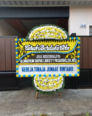 Papan Bunga Duka di Bitung Barat Dua